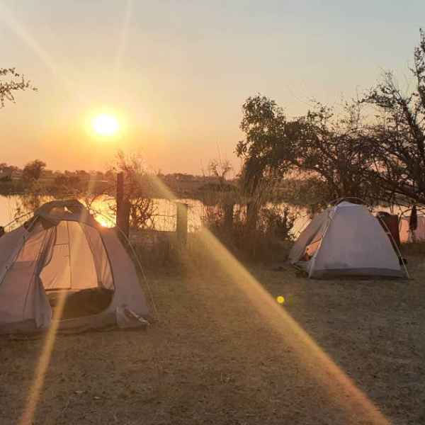 Zelten in einem Nationalpark in Namibia