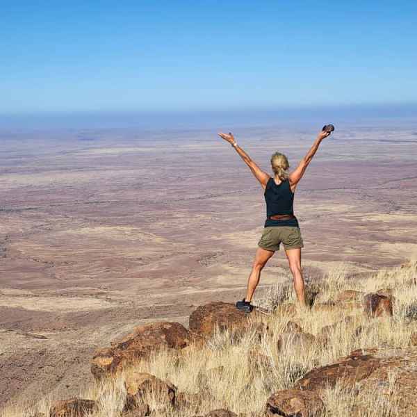 Blick in Namibias Weite vom Brukkaros Gipfel