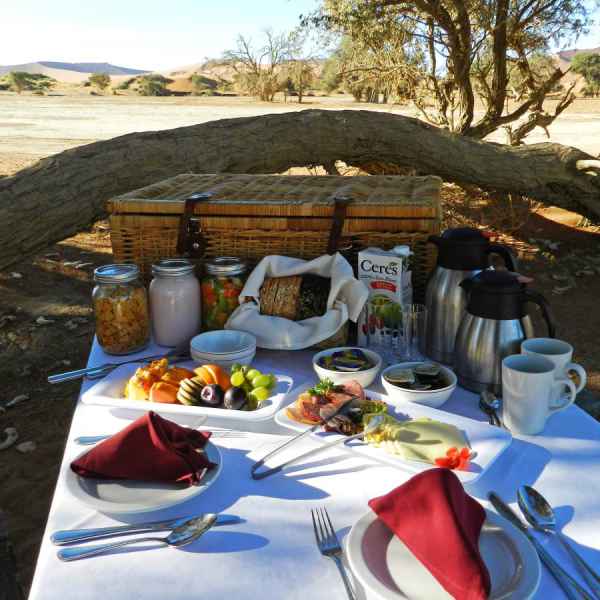 Camping-Frühstück im Damaraland